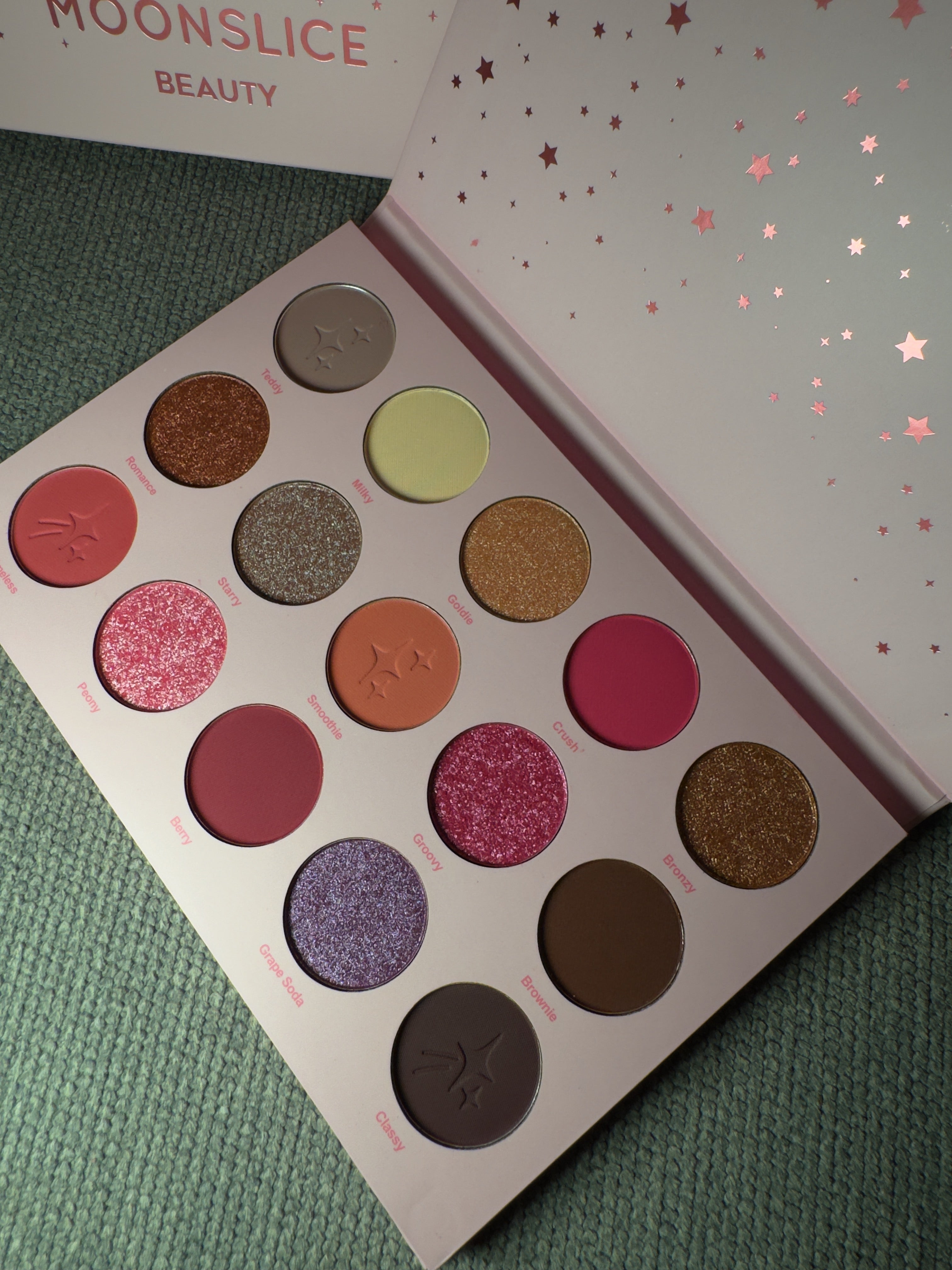 Moonslice Beauty Palette 🌸