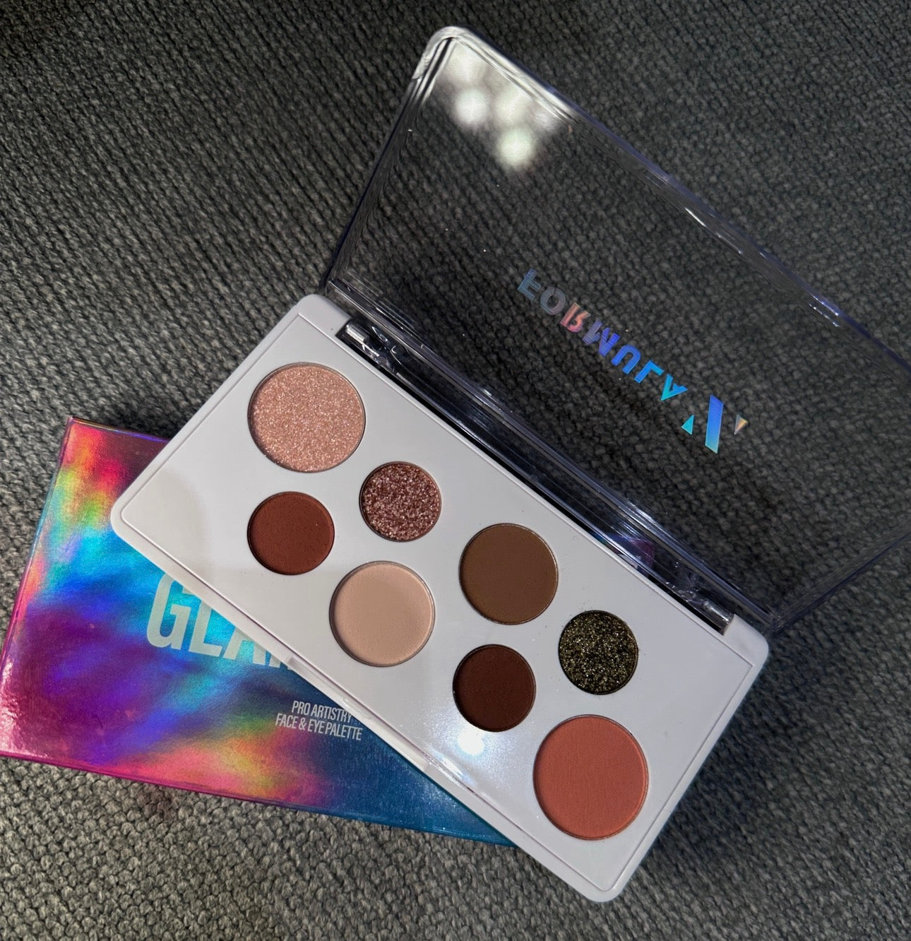 Pro Artistry Face & Eye Palette✨