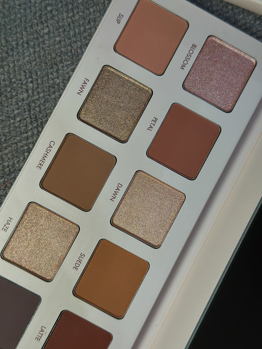 In Neutral Palette Wander Beauty